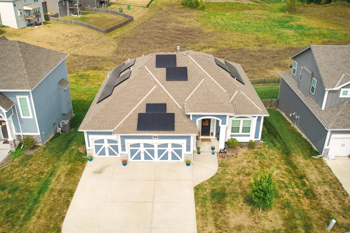 DJI_0374-web Kansas City Maxeon Solar